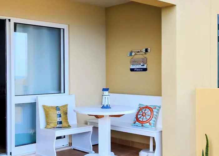 Thelighthouse 포르투산투